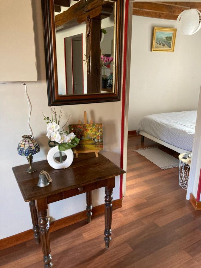 Appartement De La Breche 44 M2 Place Drouaise Au Coeur Historique シャルトル エクステリア 写真